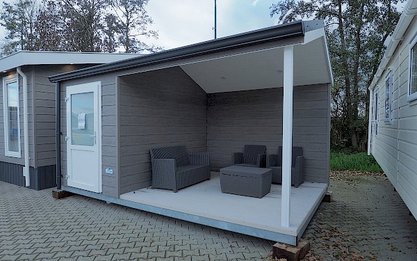 Een tuinhuis voor uw chalet of stacaravan van De Bergjes.-2