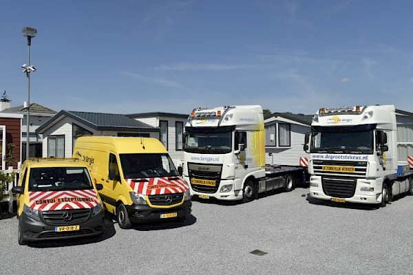 De Bergjes Chalets en Caravans: Transport van uw stacaravan-3