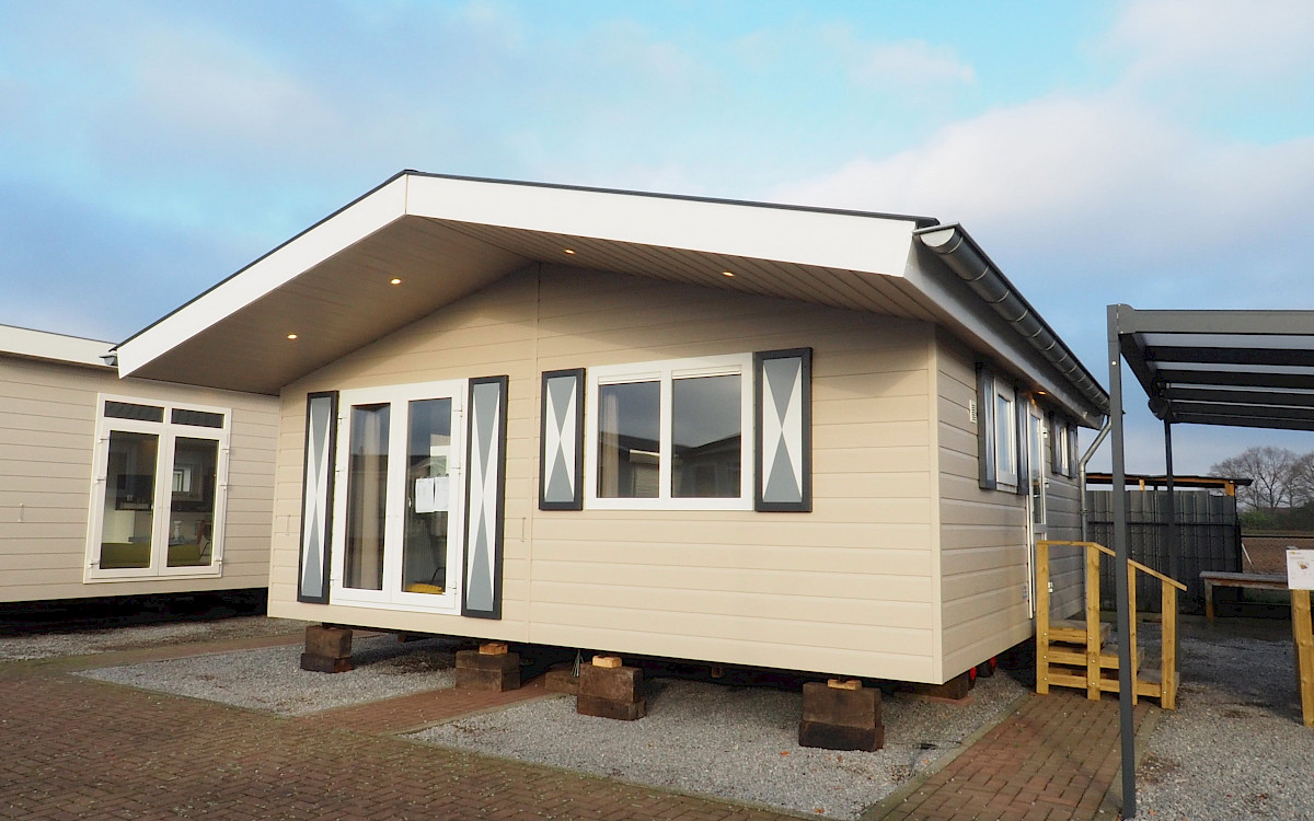 De Bergjes PK Lodge XL 6.70x6.50