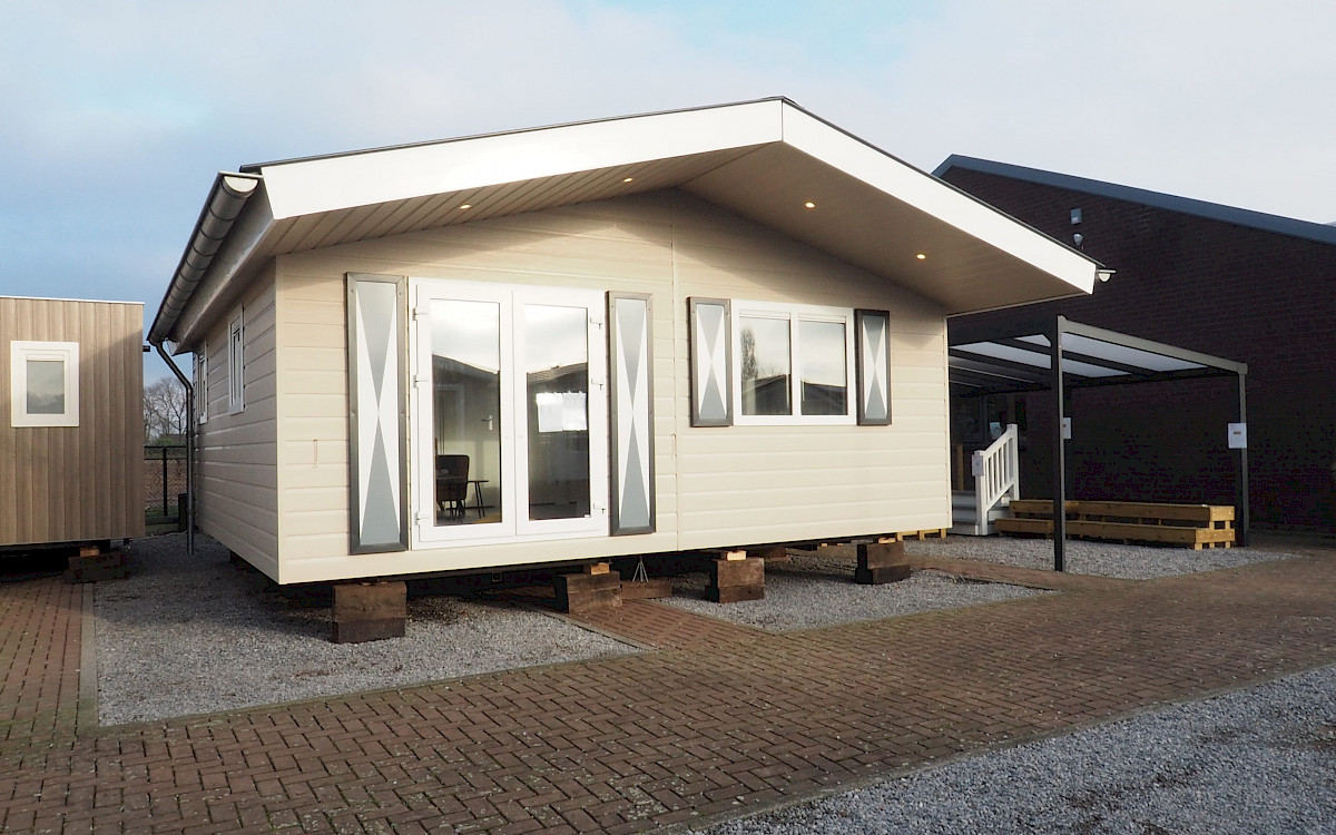 De Bergjes PK Lodge XL 6.70x6.50