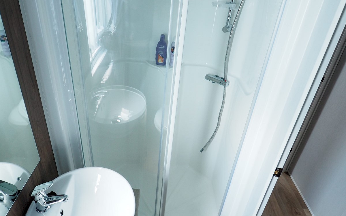 Willerby Avonmore 35x12/2