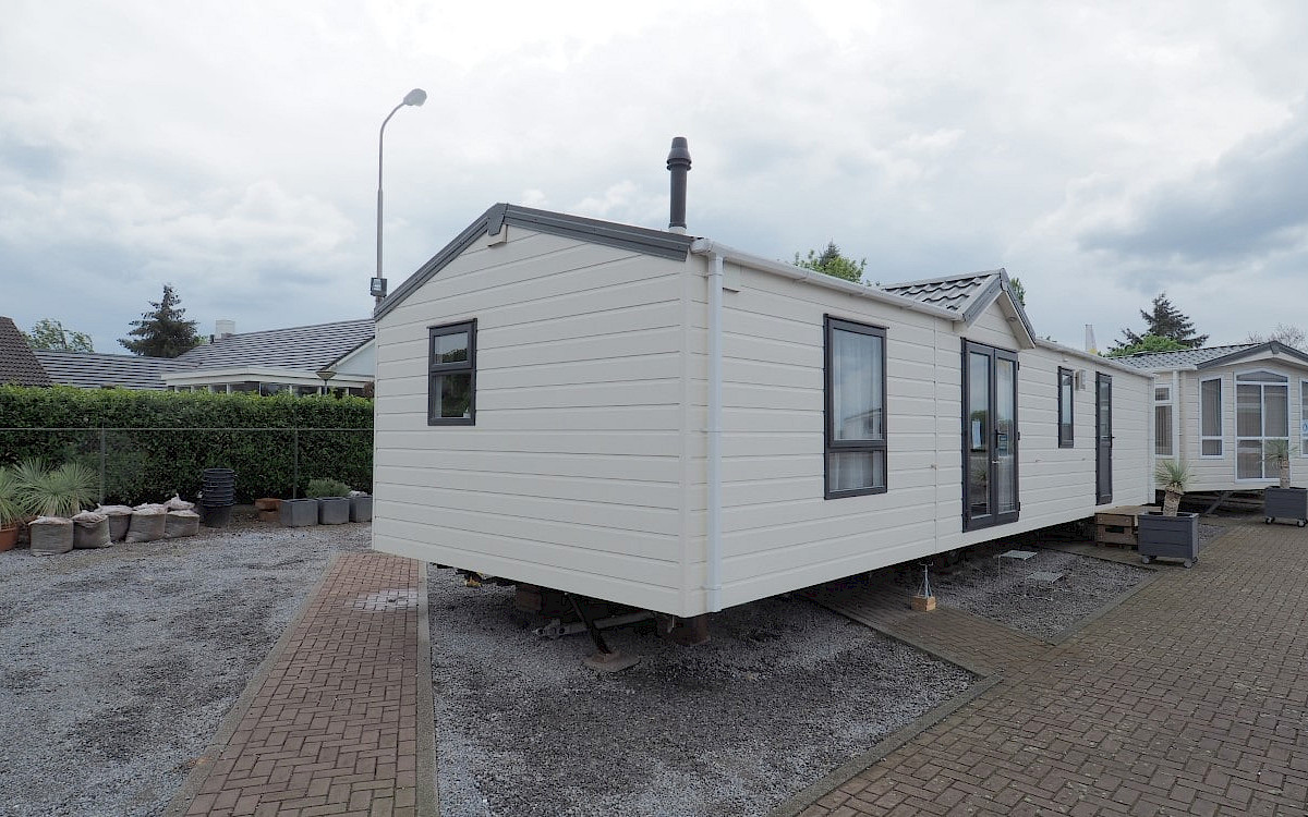 Berghome Exclusive CL Special Edition