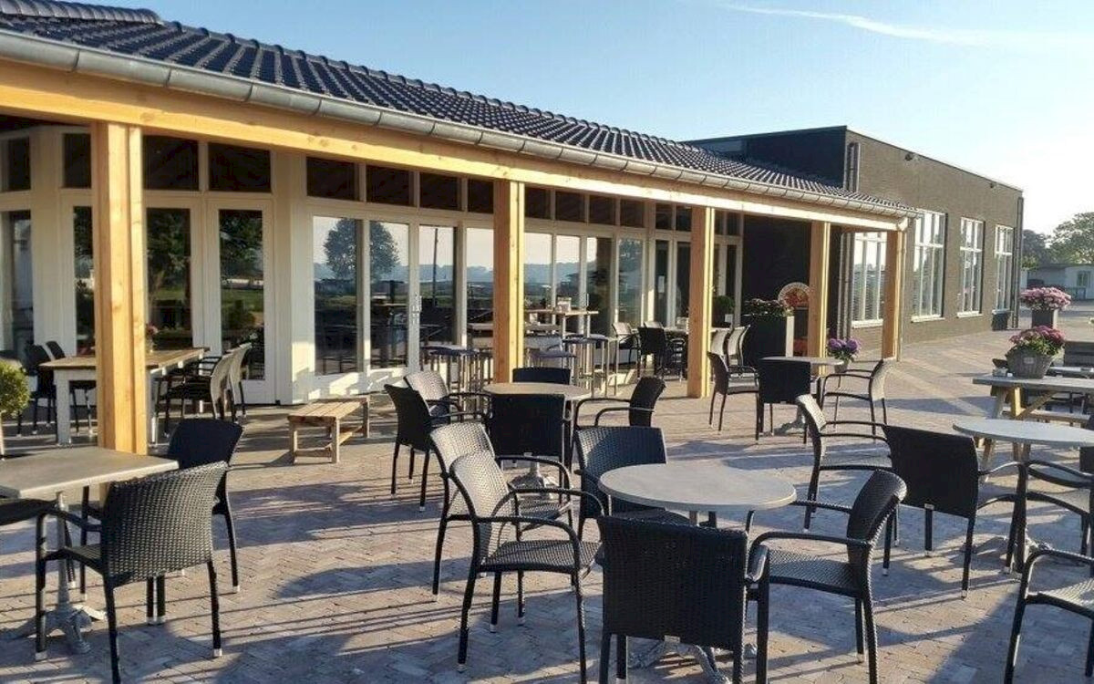 Camping / Jachthaven Heerewaarden