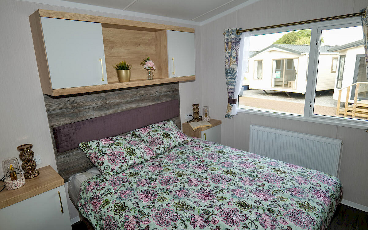 Swift Bordeaux 1200/2